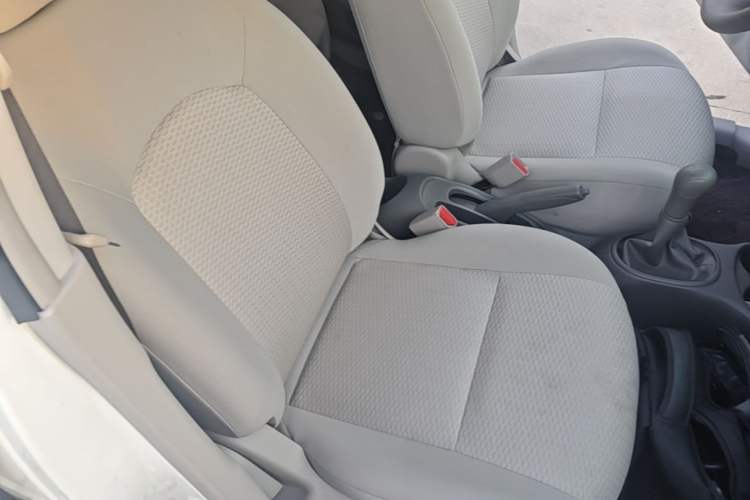 Used Nissan March 2010 1.5L Manual E-Xuan Edition Right Front Seat