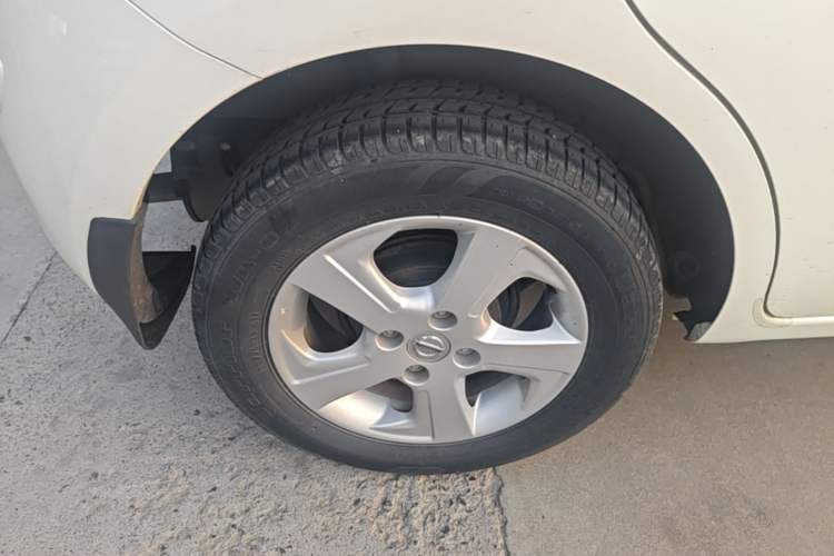 Used Nissan March 2010 1.5L Manual E-Xuan Edition Right Rear Wheel Hub