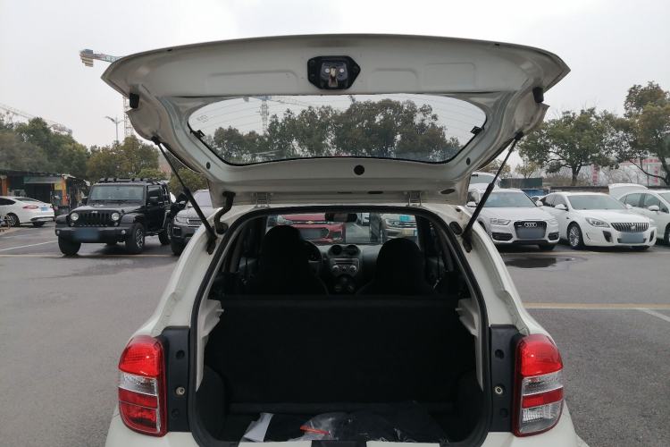 Used Nissan March 2010 1.5L Manual Easi-Style Edition Trunk