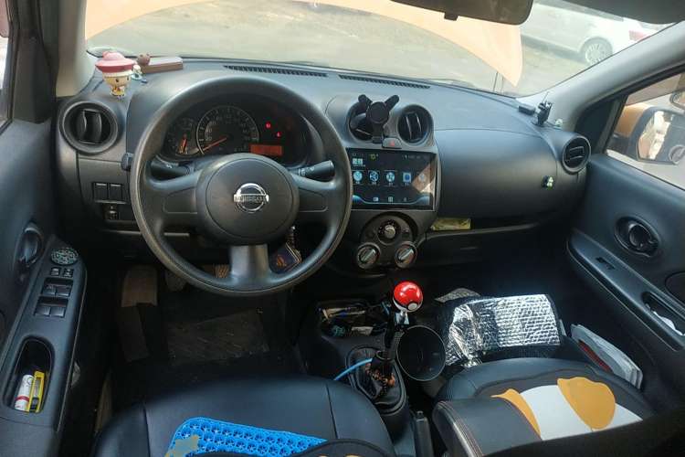 Used Nissan March 2010 1.5L Manual Easi-Style Edition Center Console