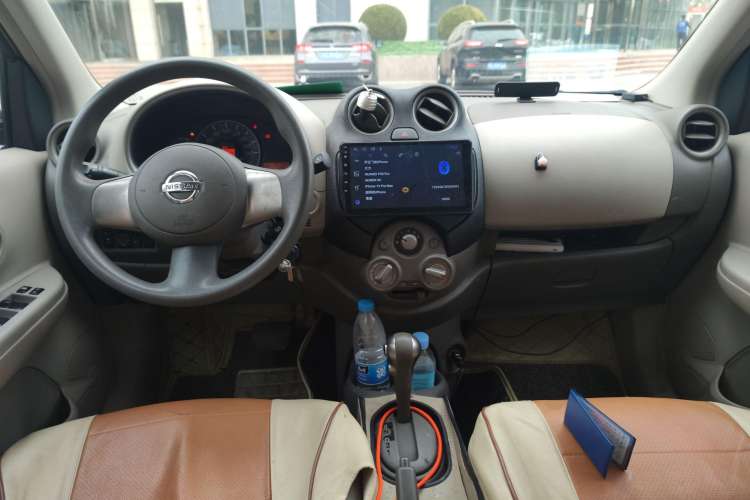 Used Nissan March 2010 1.5L Automatic Easy-Style Version Center Console