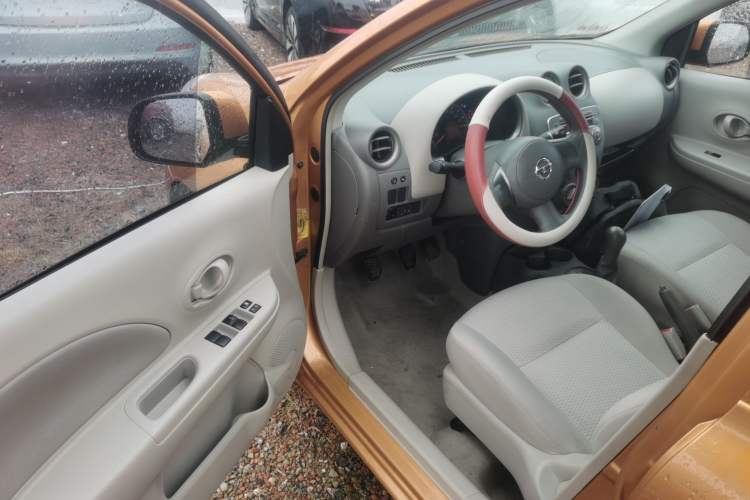 Used Nissan March 2010 1.5L Manual E-Xuan Edition Driver Seat