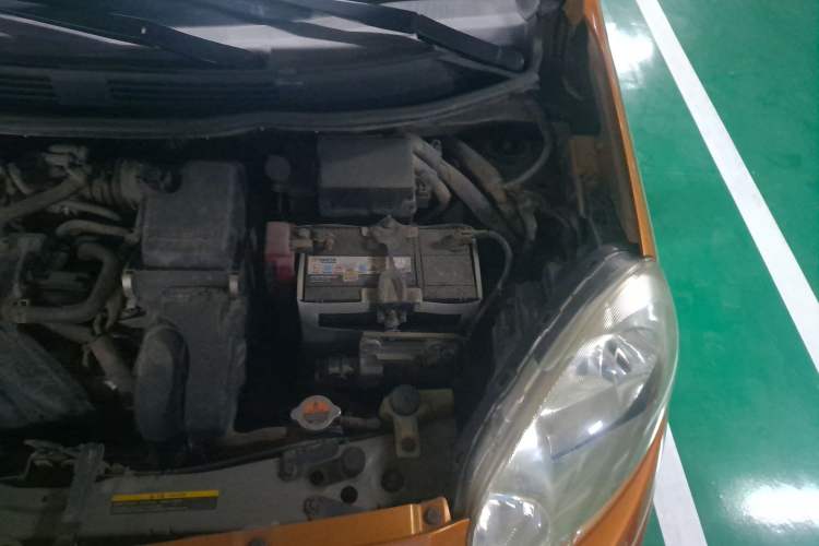 Used Nissan March 2010 1.5L Automatic Easy-Drive Version Engine Bay Left