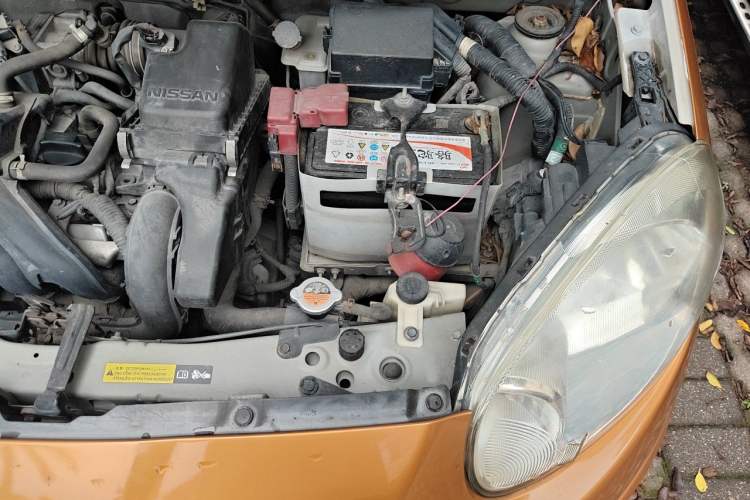 Used Nissan March 2010 1.5L Manual Easi-Style Edition Engine Bay Left