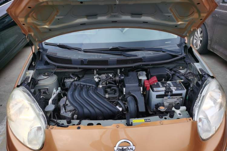 Used Nissan March 2010 1.5L Automatic Easy-Style Version Engine Bay
