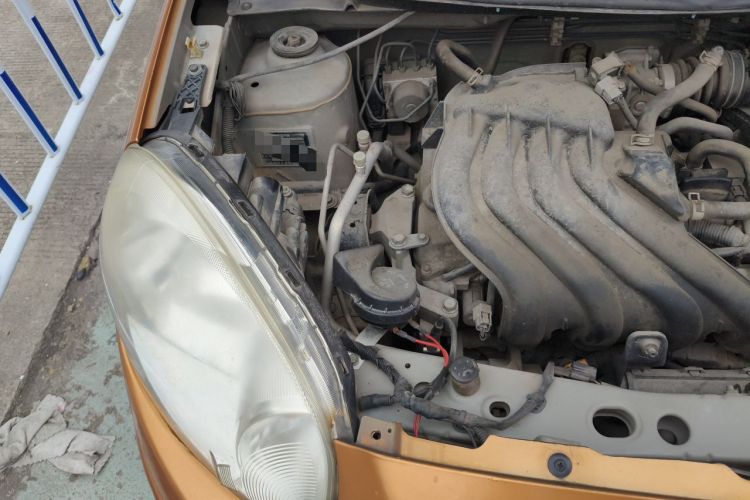 Used Nissan March 2010 1.5L Automatic Easy-Style Version Engine Bay Right