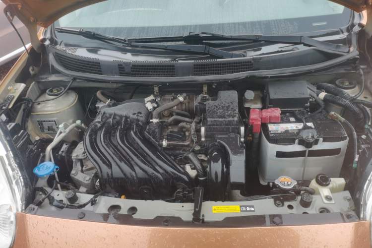 Used Nissan March 2010 1.5L Manual E-Xuan Edition Engine Bay