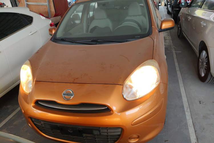 Used Nissan March 2010 1.5L Automatic Easy-Style Version Exterior 1