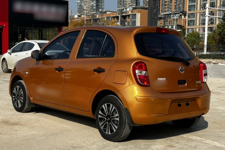 Used Nissan March 2010 1.5L Automatic Easy-Style Version Exterior 4