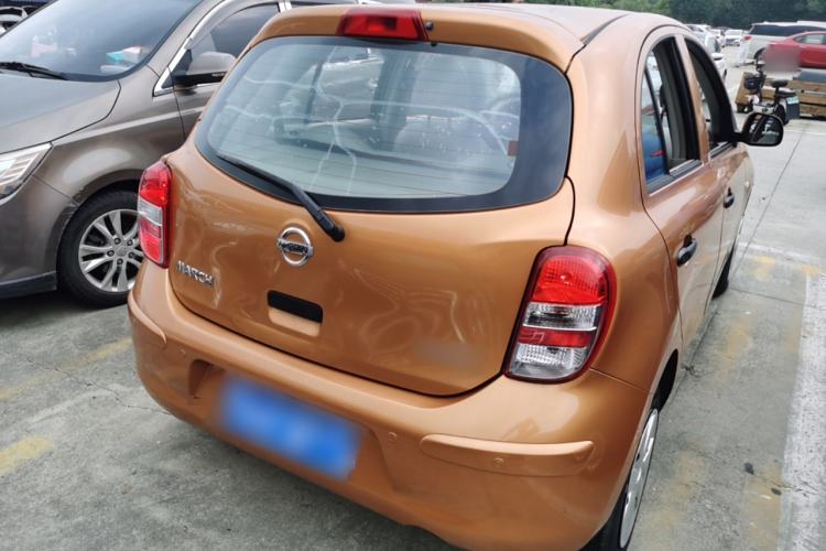 Used Nissan March 2010 1.5L Automatic Easy-Style Version Exterior 5