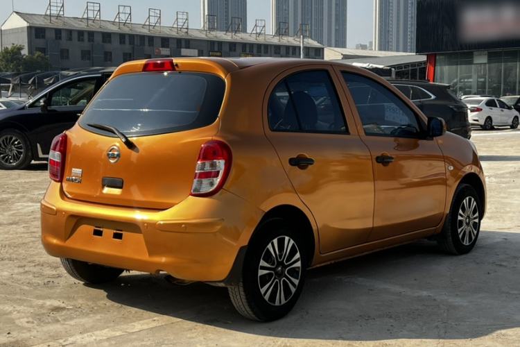 Used Nissan March 2010 1.5L Automatic Easy-Style Version Exterior 9