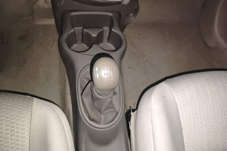 Used Nissan March 2010 1.5L Manual E-Xuan Edition Gear Lever