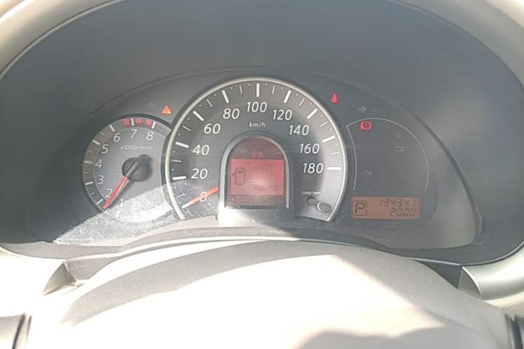Used Nissan March 2010 1.5L Automatic Easy-Style Version Instrument Cluster