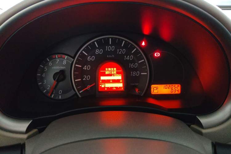 Used Nissan March 2010 1.5L Automatic Easy-Style Version Instrument Cluster