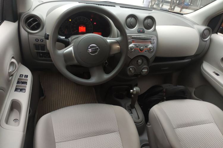 Used Nissan March 2010 1.5L Automatic Easy-Style Version Interior 2