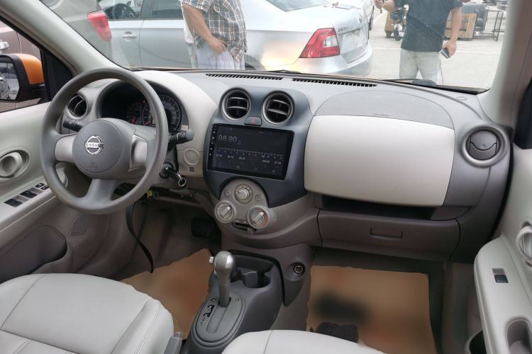 Used Nissan March 2010 1.5L Automatic Easy-Style Version Interior 2