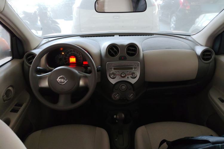 Used Nissan March 2010 1.5L Automatic Easy-Style Version Interior 2