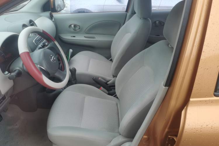 Used Nissan March 2010 1.5L Manual E-Xuan Edition Left Front Seat