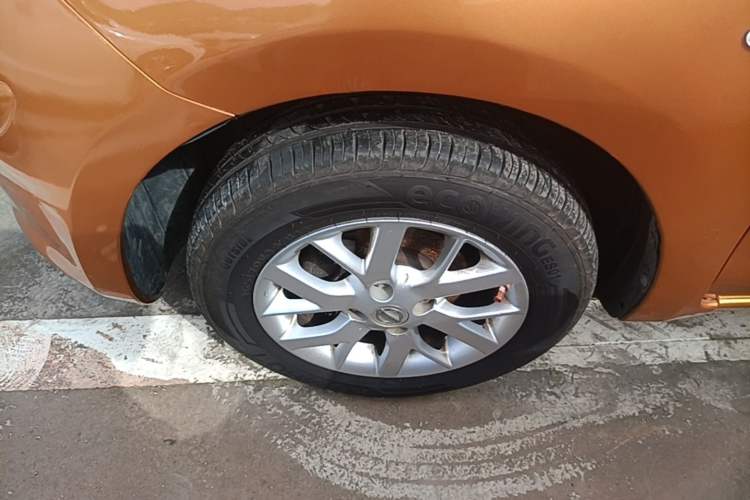 Used Nissan March 2010 1.5L Automatic Easy-Style Version Left Front Wheel Hub
