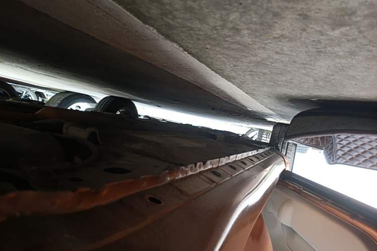 Used Nissan March 2010 1.5L Automatic Easy-Style Version Left Side Sill