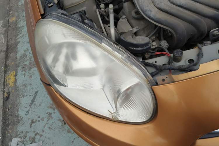 Used Nissan March 2010 1.5L Automatic Easy-Style Version Right Front Headlight