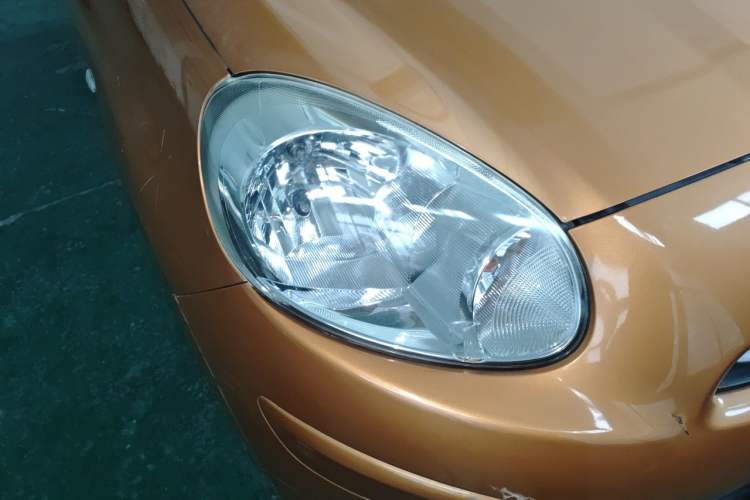 Used Nissan March 2010 1.5L Manual E-Xuan Edition Right Front Headlight