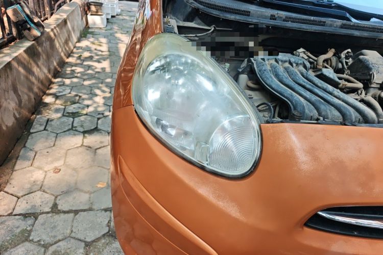 Used Nissan March 2010 1.5L Automatic Easy-Style Version Right Front Headlight