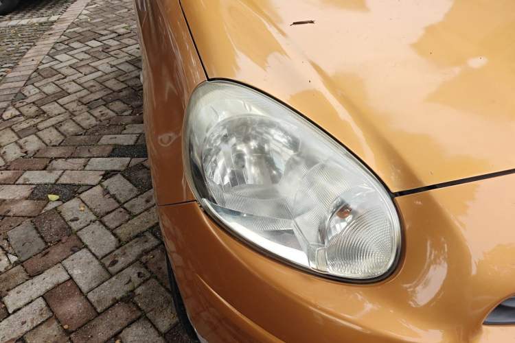 Used Nissan March 2010 1.5L Manual Easi-Style Edition Right Front Headlight