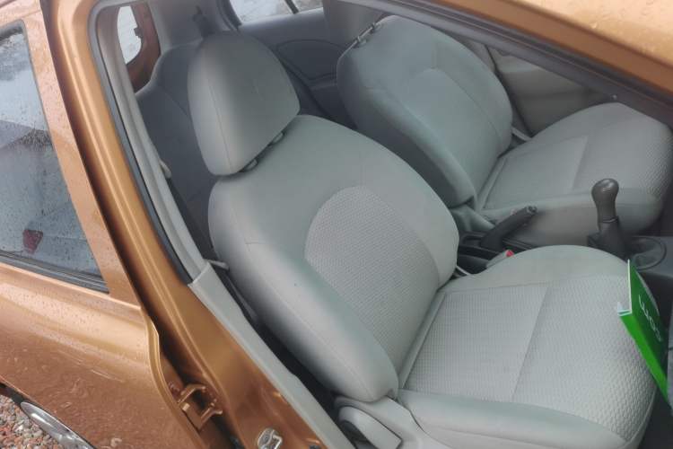 Used Nissan March 2010 1.5L Manual E-Xuan Edition Right Front Seat
