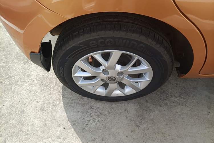 Used Nissan March 2010 1.5L Automatic Easy-Style Version Right Rear Wheel Hub