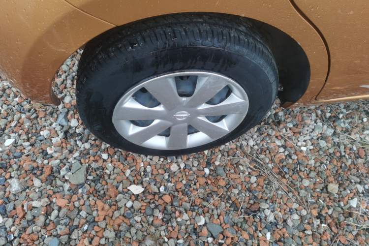 Used Nissan March 2010 1.5L Manual E-Xuan Edition Right Rear Wheel Hub