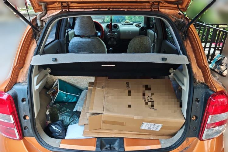 Used Nissan March 2010 1.5L Automatic Easy-Style Version Trunk