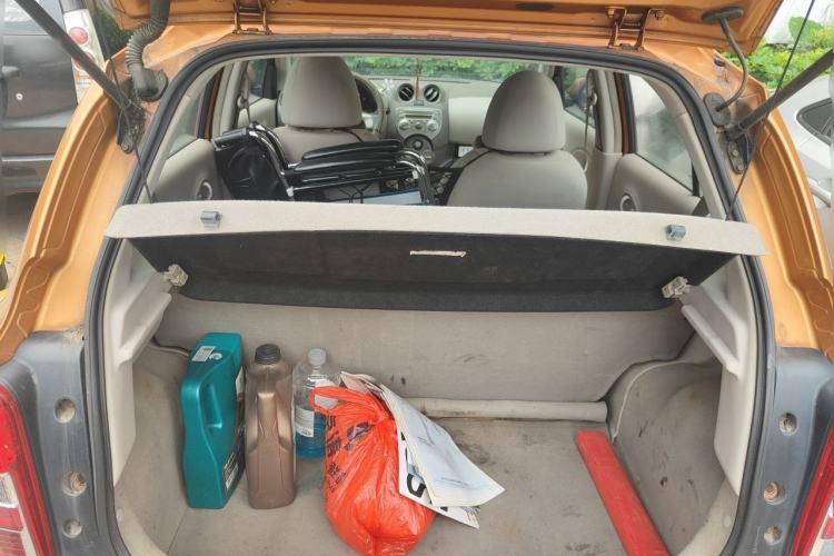 Used Nissan March 2010 1.5L Manual E-Xuan Edition Trunk