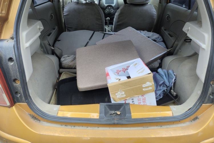 Used Nissan March 2010 1.5L Automatic Easy-Style Version Trunk