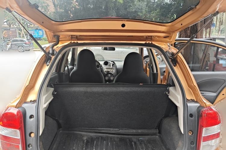Used Nissan March 2010 1.5L Manual Easi-Style Edition Trunk