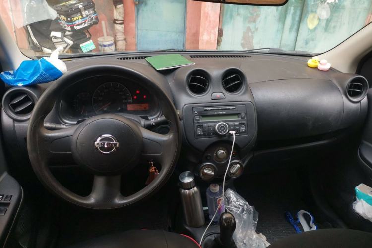 Used Nissan March 2015 1.2L Manual Easy-Enjoy Version Center Console