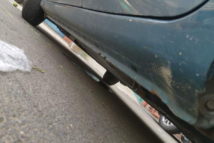Used Nissan March 2015 1.2L Manual Easy-Enjoy Version Chassis Rear Left