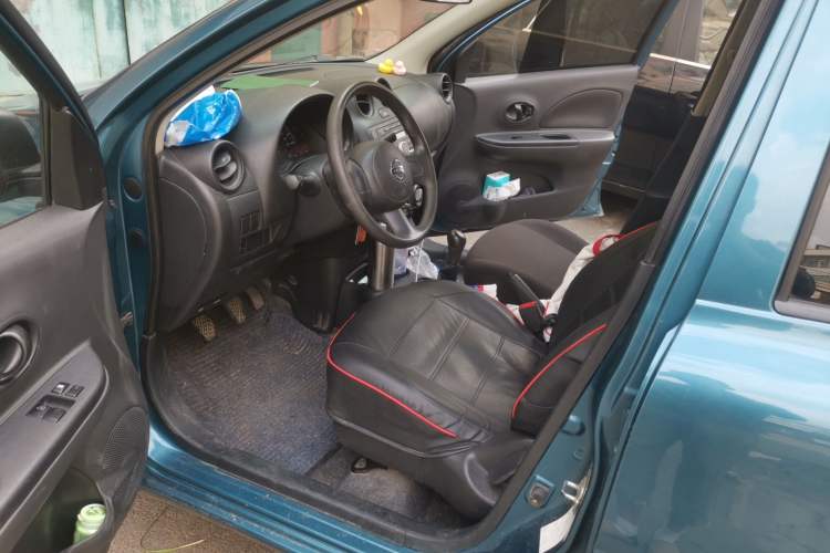 Used Nissan March 2015 1.2L Manual Easy-Enjoy Version Driver Seat