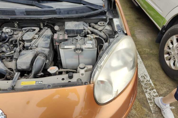 Used Nissan March 2015 1.2L Manual Easy-Enjoy Version Engine Bay Left