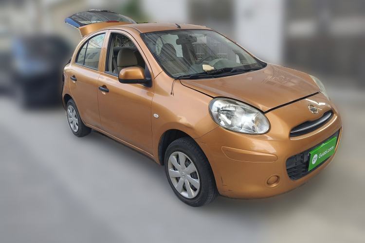 Used Nissan March 2015 1.5L Automatic Easy Edition Exterior 2