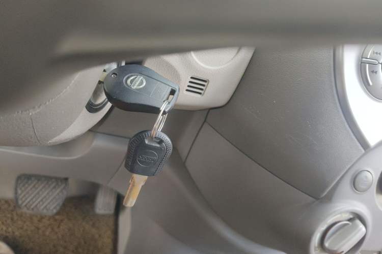 Used Nissan March 2015 1.5L Automatic Easy Edition Interior 1