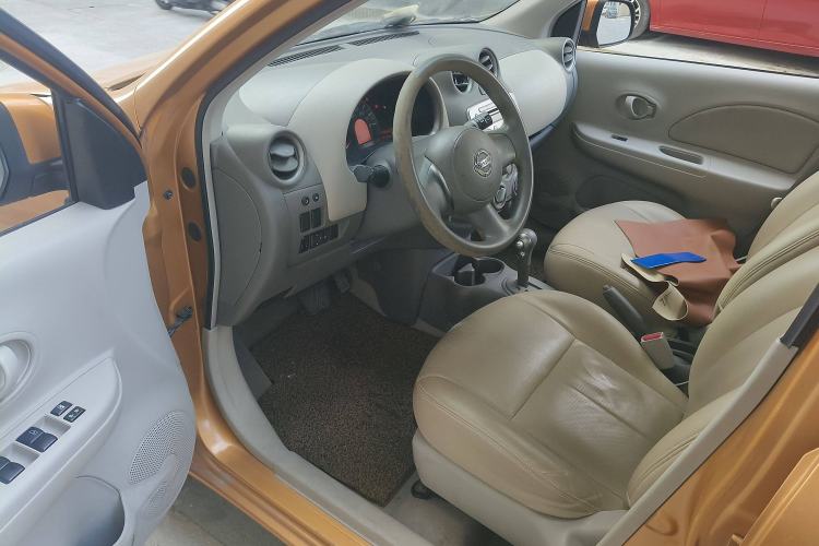Used Nissan March 2015 1.5L Automatic Easy Edition Interior 3