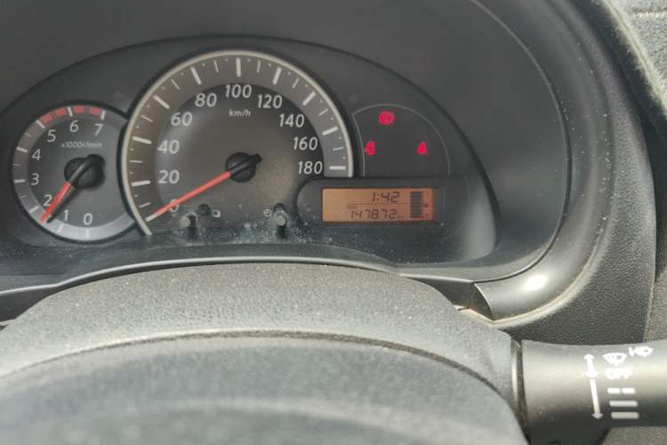 Used Nissan March 2015 1.2L Manual Easy-Enjoy Version Odometer Close Up