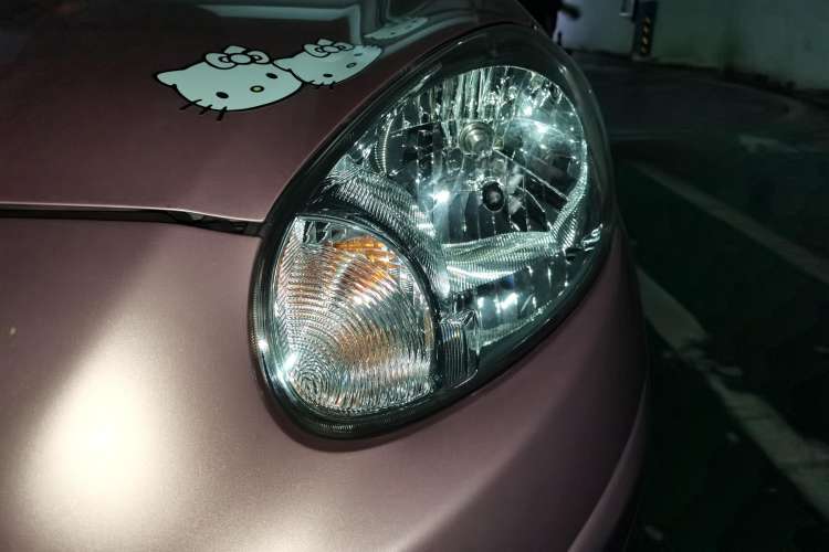 Used Nissan March 2015 1.5L Automatic E-Xuan Edition Left Front Headlight