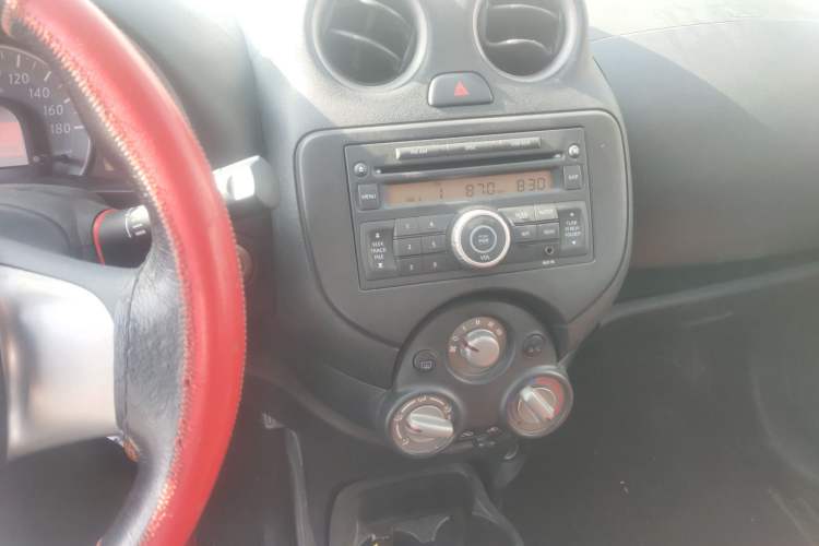 Used Nissan March 2015 1.5L Automatic Easy-Drive Edition Audio And AC Panel