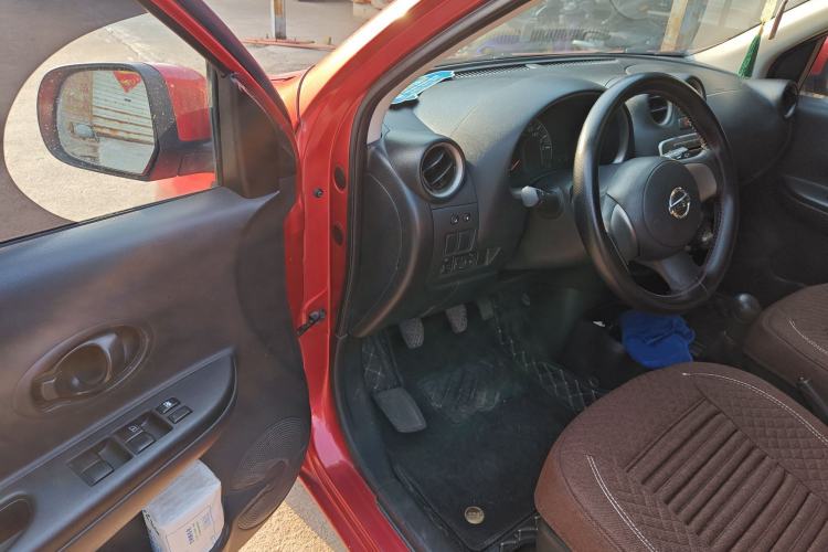 Used Nissan March 2015 1.5L Manual E-Xuan Edition Driver Seat