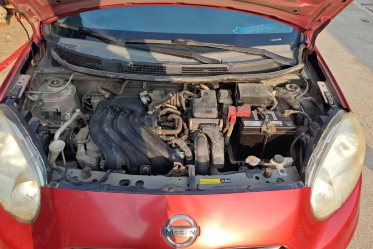 Used Nissan March 2015 1.5L Manual E-Xuan Edition Engine Bay