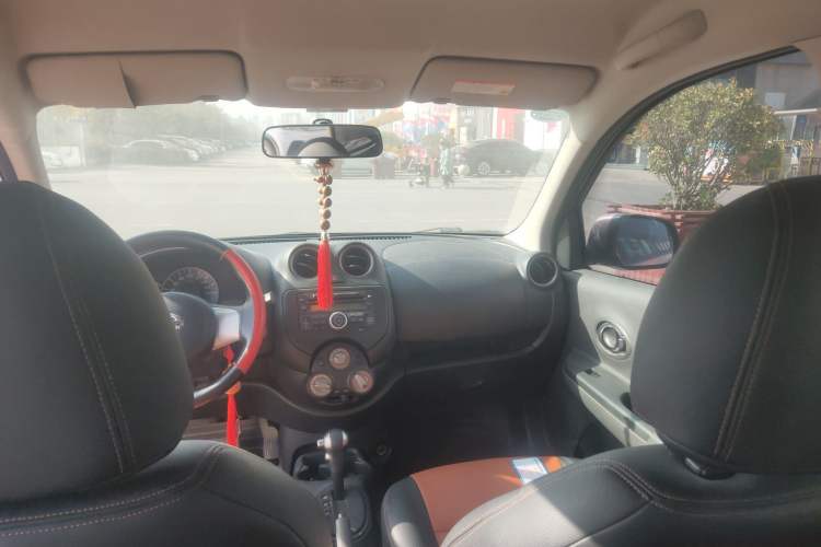 Used Nissan March 2015 1.5L Automatic Easy-Drive Edition Headliner