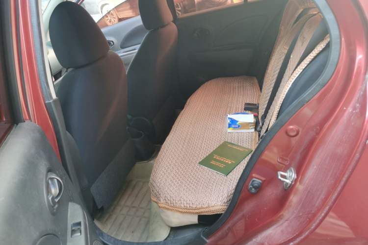 Used Nissan March 2015 1.5L Automatic E-Xuan Edition Left Front Seat