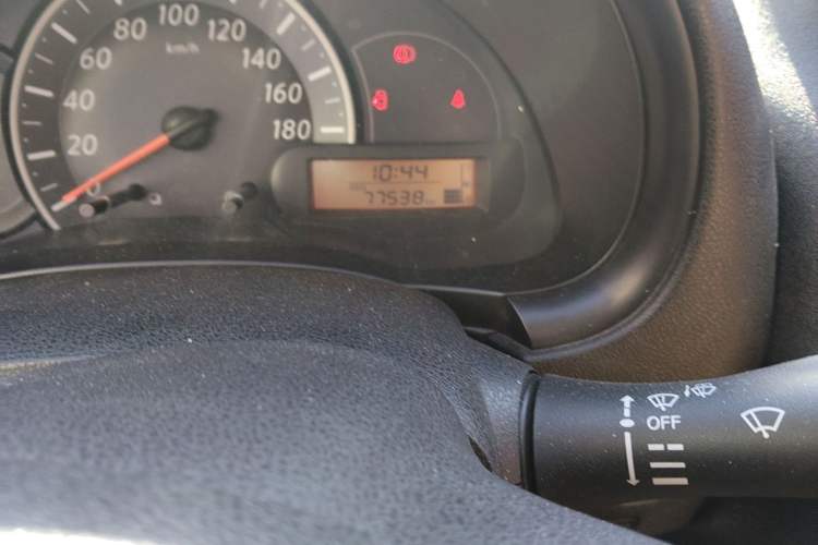Used Nissan March 2015 1.2L Manual Easy-Enjoy Version Odometer Close Up